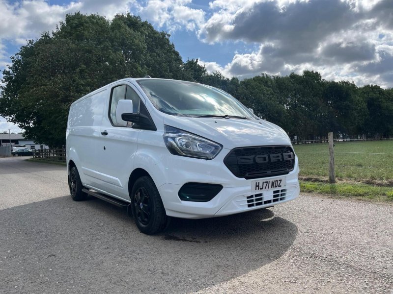 FORD TRANSIT CUSTOM 2.0 300 EcoBlue Trend L1 H1 Euro 6 5dr