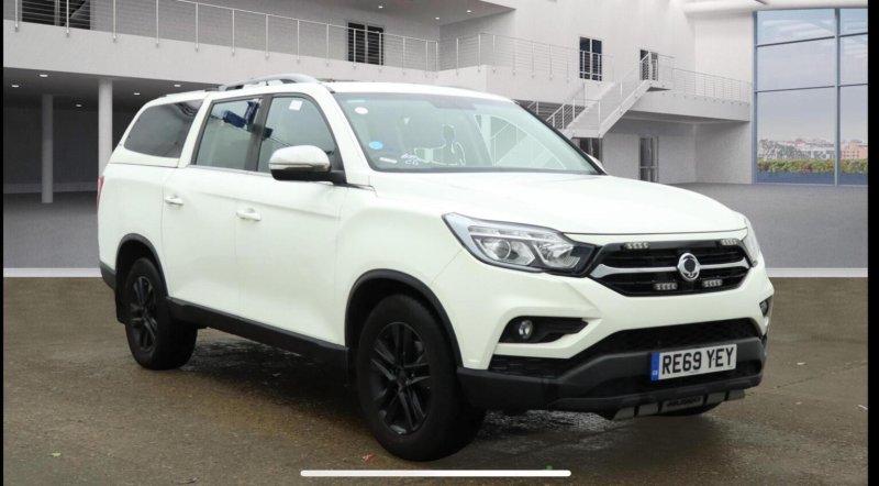 SSANGYONG MUSSO 2.2D Saracen Auto 4WD Euro 6 4dr